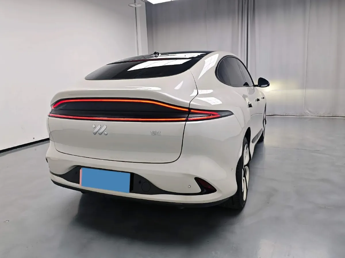 2023 IM LS6 BEV 100KWH,autocango,china used car exporter,china ev exporter,chinese used car exporter,chinese used ev exporter