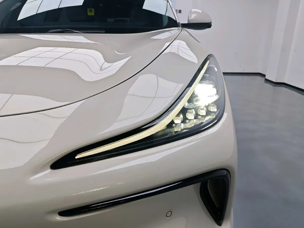 2023 IM LS6 BEV 100KWH,autocango,china used car exporter,china ev exporter,chinese used car exporter,chinese used ev exporter