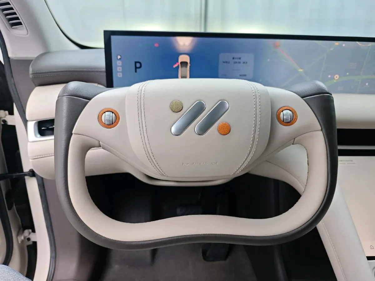 2023 IM LS6 BEV 100KWH,autocango,china used car exporter,china ev exporter,chinese used car exporter,chinese used ev exporter