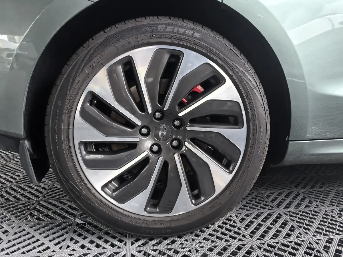 2022 JMC YuHu 7 2.0T 141HP L4 8AT,autocango,china used car exporter,china ev exporter,chinese used car exporter,chinese used ev exporter