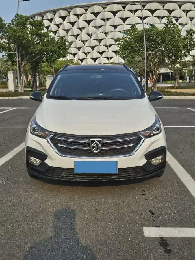 2018 BaoJun 360 1.5L 112HP L4 6MT,autocango,china used car exporter,china ev exporter,chinese used car exporter,chinese used ev exporter