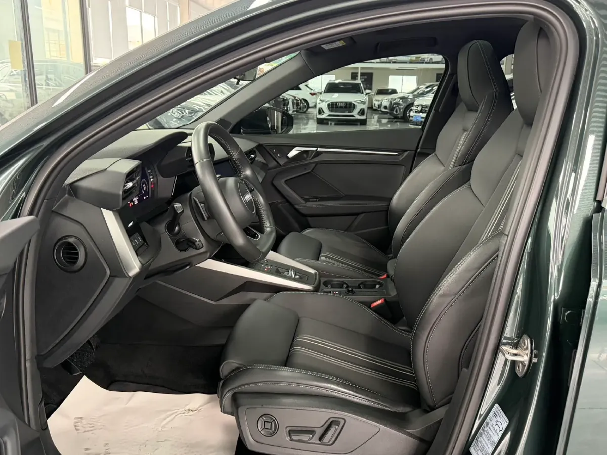 2021 Audi A3 1.4T 150HP L4 7DCT,autocango,china used car exporter,china ev exporter,chinese used car exporter,chinese used ev exporter