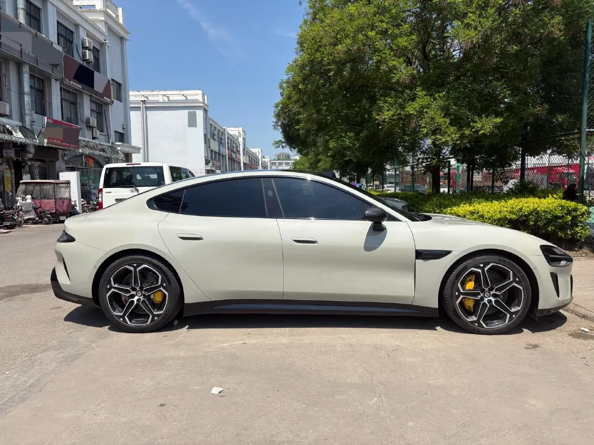 2024 MI SU7 BEV 101KWH,autocango,china used car exporter,china ev exporter,chinese used car exporter,chinese used ev exporter