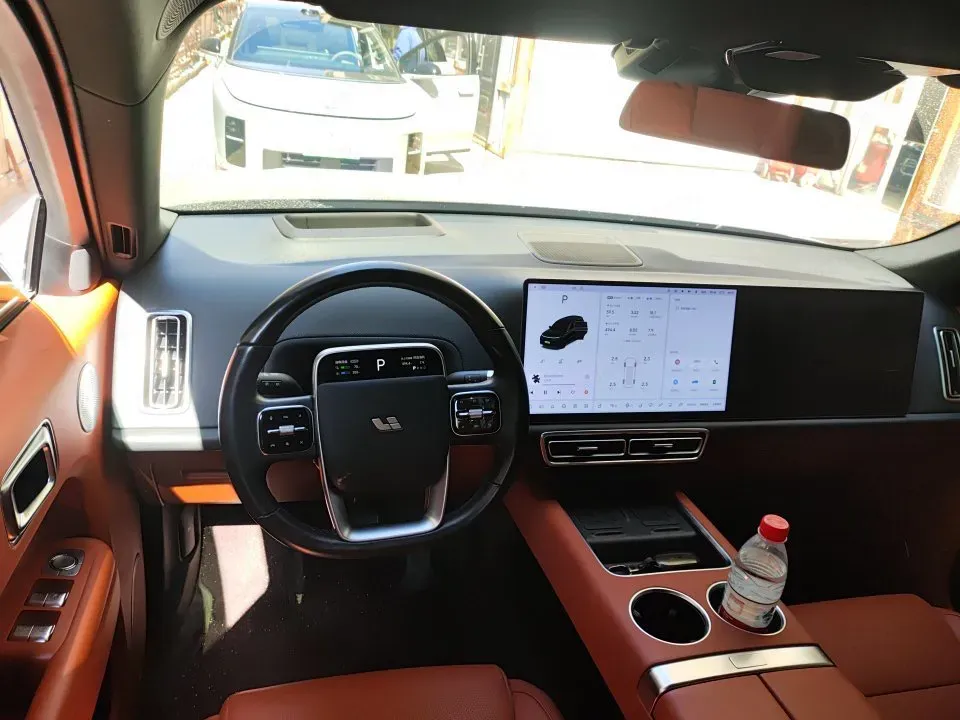 2022 Li L9 Range Extended 154HP REEV 42.6KWH,autocango,china used car exporter,china ev exporter,chinese used car exporter,chinese used ev exporter