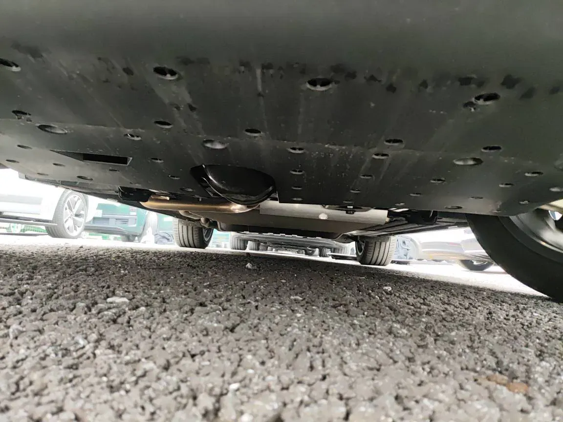 2024 Ford Bronco 2.3T 275HP L4 10AT,autocango,china used car exporter,china ev exporter,chinese used car exporter,chinese used ev exporter