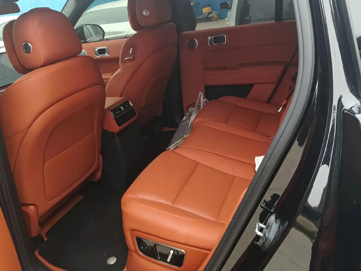 2025 Li L7 Range Extended 154HP REEV,autocango,china used car exporter,china ev exporter,chinese used car exporter,chinese used ev exporter