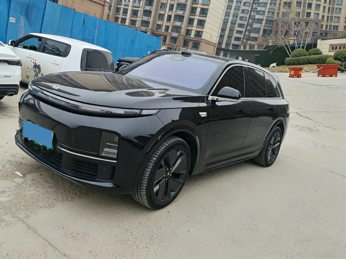 2025 Li L7 Range Extended 154HP REEV,autocango,china used car exporter,china ev exporter,chinese used car exporter,chinese used ev exporter
