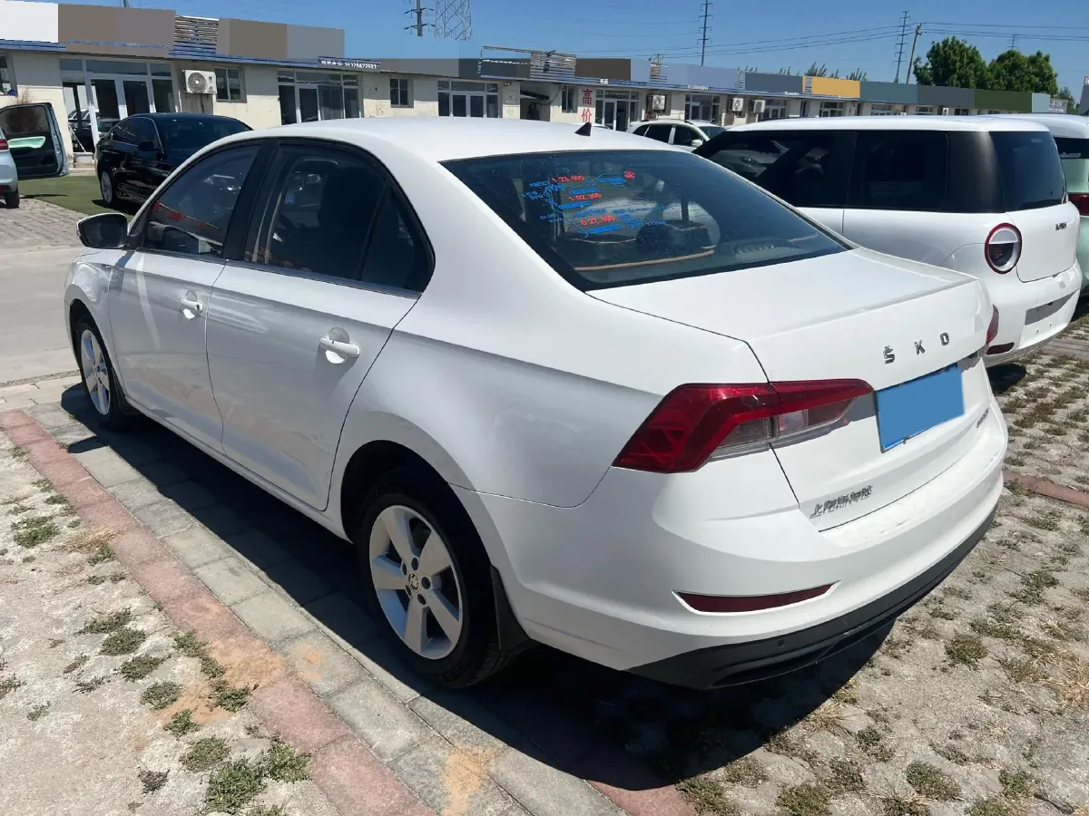 2020 Skoda Rapid 1.5L 112HP L4 5MT,autocango,china used car exporter,china ev exporter,chinese used car exporter,chinese used ev exporter