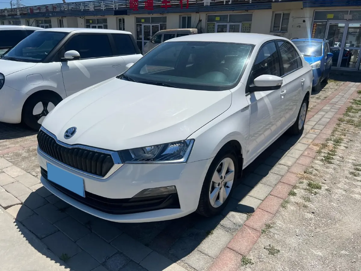 2020 Skoda Rapid 1.5L 112HP L4 5MT,autocango,china used car exporter,china ev exporter,chinese used car exporter,chinese used ev exporter