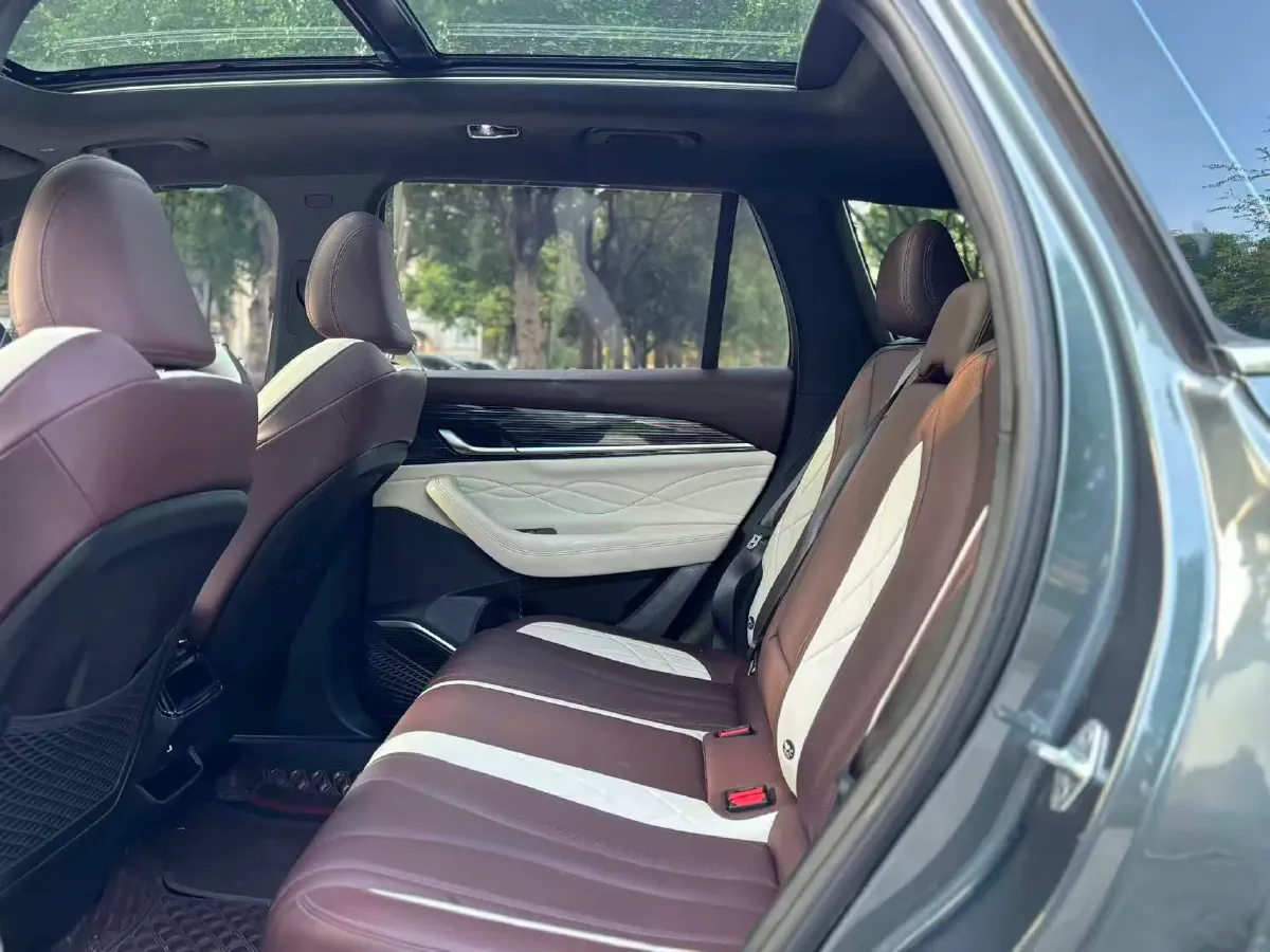 2021 Geely Monjaro 2.0T 218HP L4 7DCT,autocango,china used car exporter,china ev exporter,chinese used car exporter,chinese used ev exporter