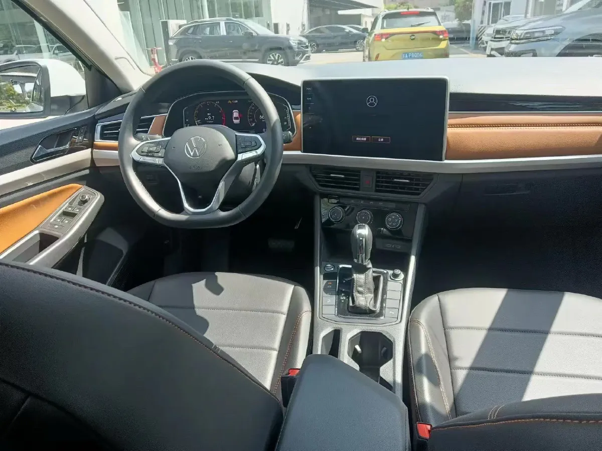 2023 Volkswagen Bora 1.2T 116HP L4 7DCT,autocango,china used car exporter,china ev exporter,chinese used car exporter,chinese used ev exporter