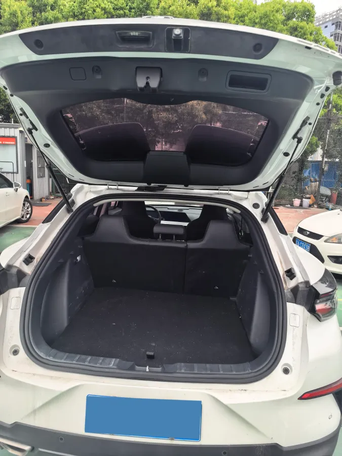 2020 ChangAn UNI-T 1.5T 180HP L4 7DCT,autocango,china used car exporter,china ev exporter,chinese used car exporter,chinese used ev exporter