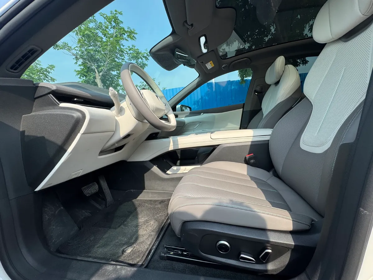 2026 Deepal L07 BEV,autocango,china used car exporter,china ev exporter,chinese used car exporter,chinese used ev exporter