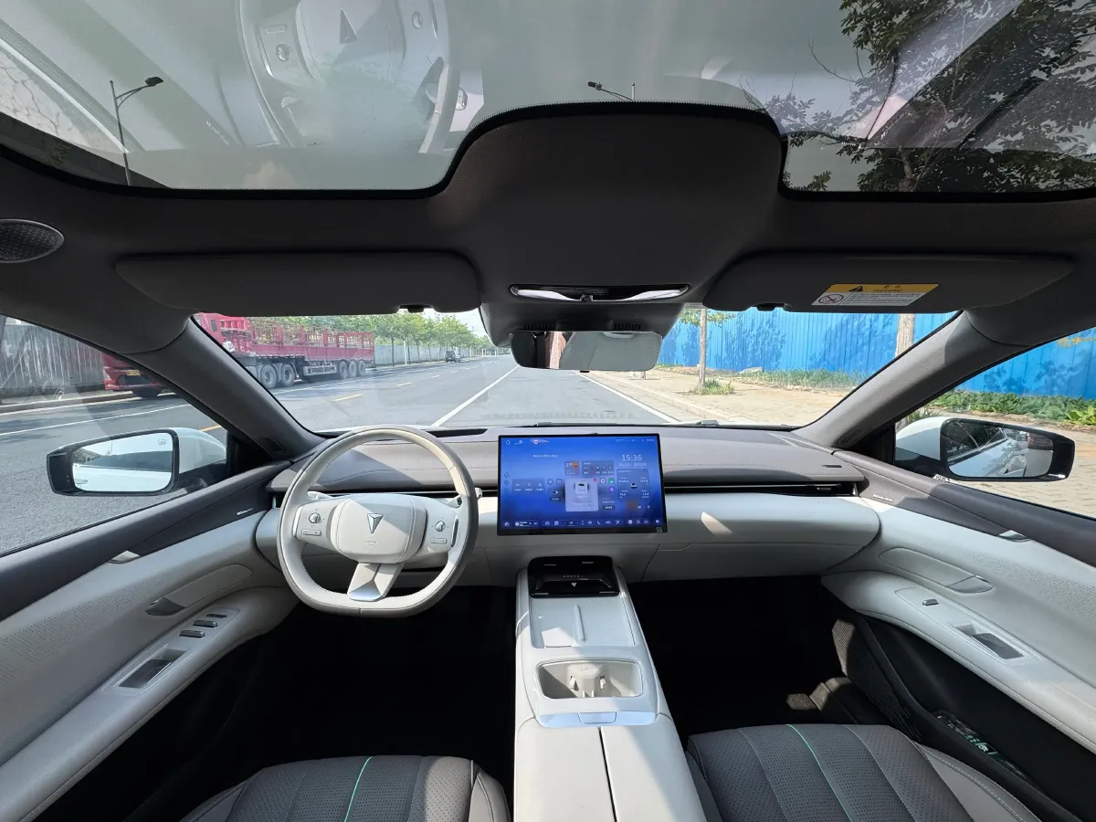 2026 Deepal L07 BEV,autocango,china used car exporter,china ev exporter,chinese used car exporter,chinese used ev exporter