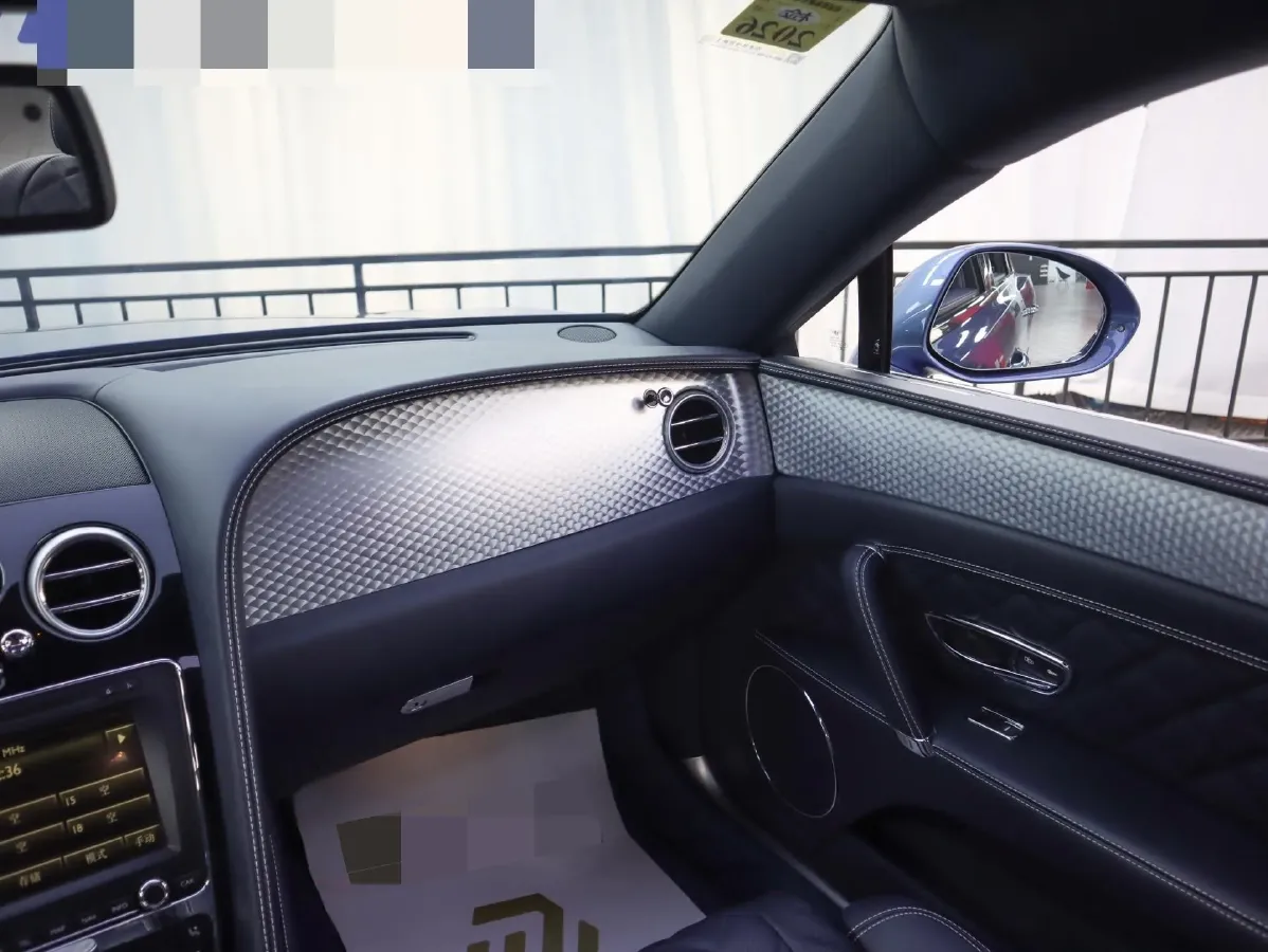 2017 Bentley Flying Spur 4.0T 507HP V8 8AT,autocango,china used car exporter,china ev exporter,chinese used car exporter,chinese used ev exporter