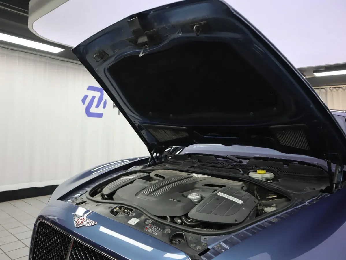 2017 Bentley Flying Spur 4.0T 507HP V8 8AT,autocango,china used car exporter,china ev exporter,chinese used car exporter,chinese used ev exporter