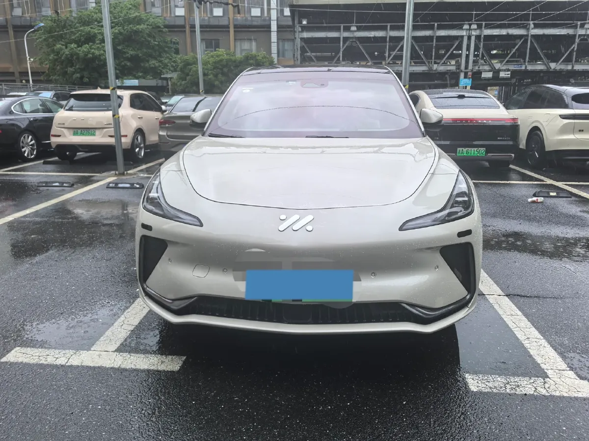 2023 IM LS7 BEV 90KWH,autocango,china used car exporter,china ev exporter,chinese used car exporter,chinese used ev exporter