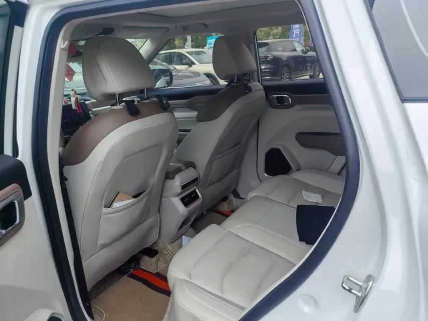 2022 Geely ICON 1.5T 177HP L3 6AT,autocango,china used car exporter,china ev exporter,chinese used car exporter,chinese used ev exporter