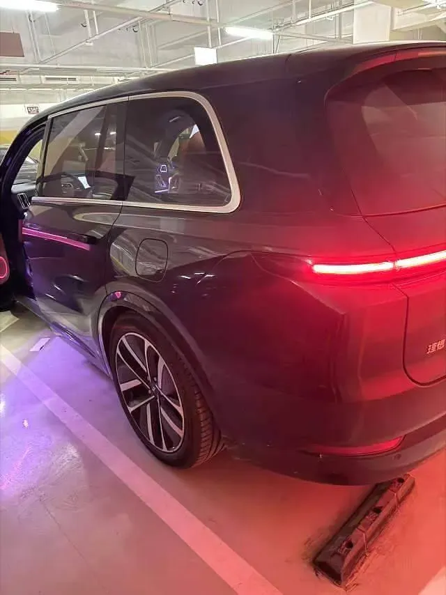 2022 Li L9 Range Extended 154HP REEV 42.6KWH,autocango,china used car exporter,china ev exporter,chinese used car exporter,chinese used ev exporter