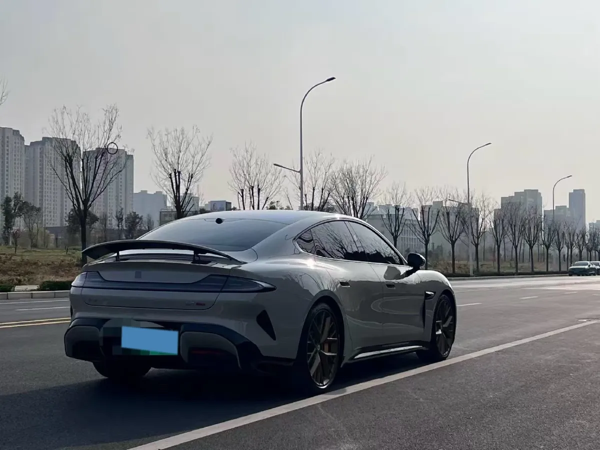 2024 MI SU7 BEV 101KWH,autocango,china used car exporter,china ev exporter,chinese used car exporter,chinese used ev exporter