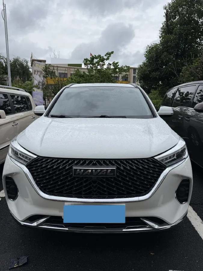 2021 Haval M6 1.5T 150HP L4 7DCT,autocango,china used car exporter,china ev exporter,chinese used car exporter,chinese used ev exporter