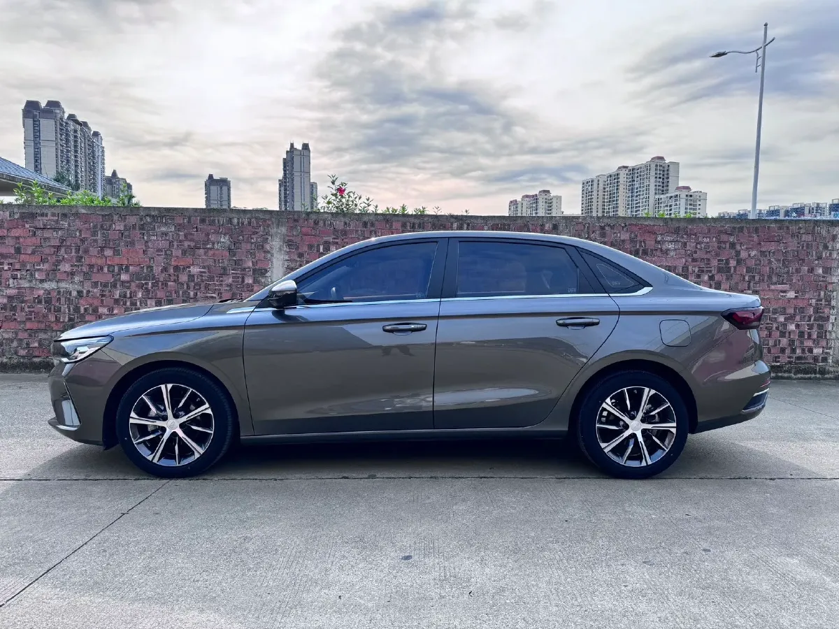 2023 Geely Emgrand 1.5L 127HP L4 CVT,autocango,china used car exporter,china ev exporter,chinese used car exporter,chinese used ev exporter