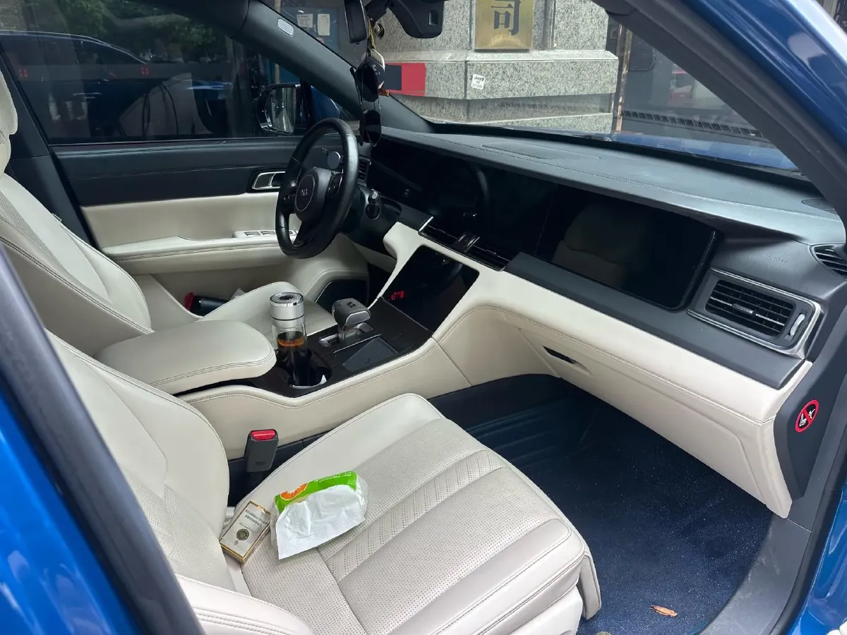 2020 Li ONE Range Extended 131HP REEV 40.5KWH,autocango,china used car exporter,china ev exporter,chinese used car exporter,chinese used ev exporter