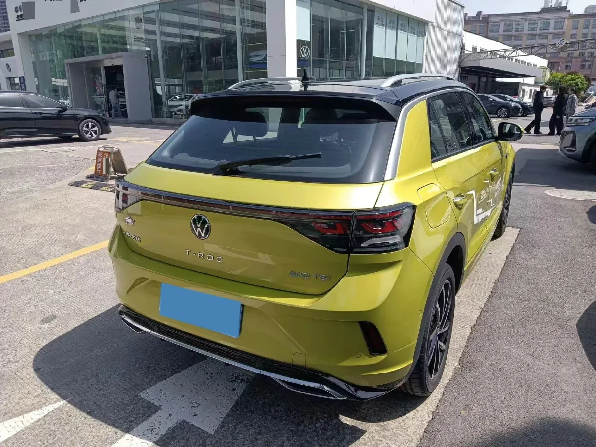 2023 Volkswagen T-Roc 1.5T 160HP L4 7DCT,autocango,china used car exporter,china ev exporter,chinese used car exporter,chinese used ev exporter