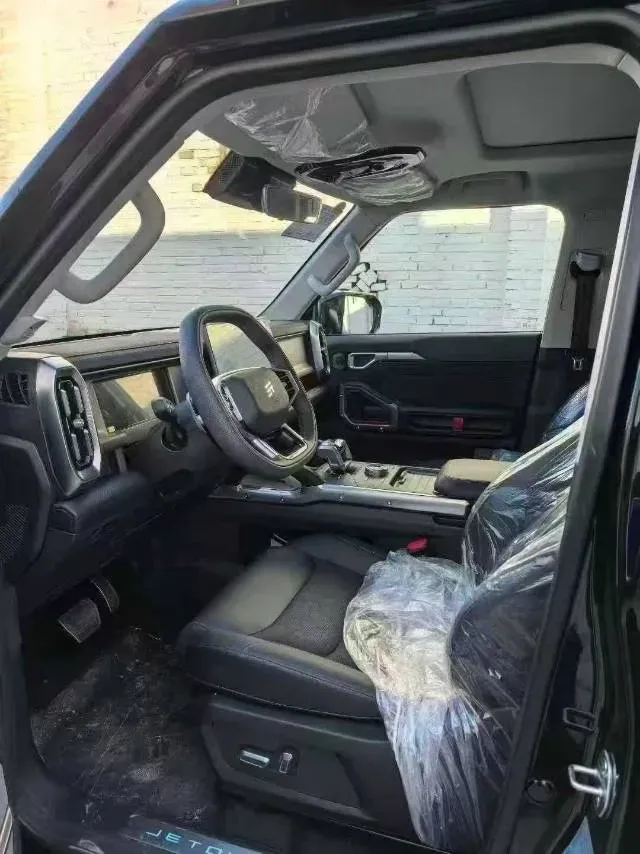 2025 Jetour Traveller 2.0T 254HP L4 7DCT,autocango,china used car exporter,china ev exporter,chinese used car exporter,chinese used ev exporter