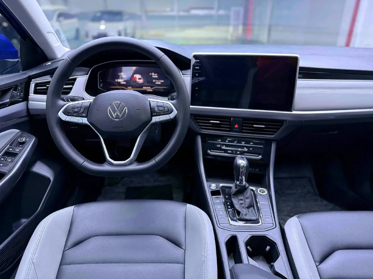 2023 Volkswagen Bora 1.4T 150HP L4 7DCT,autocango,china used car exporter,china ev exporter,chinese used car exporter,chinese used ev exporter