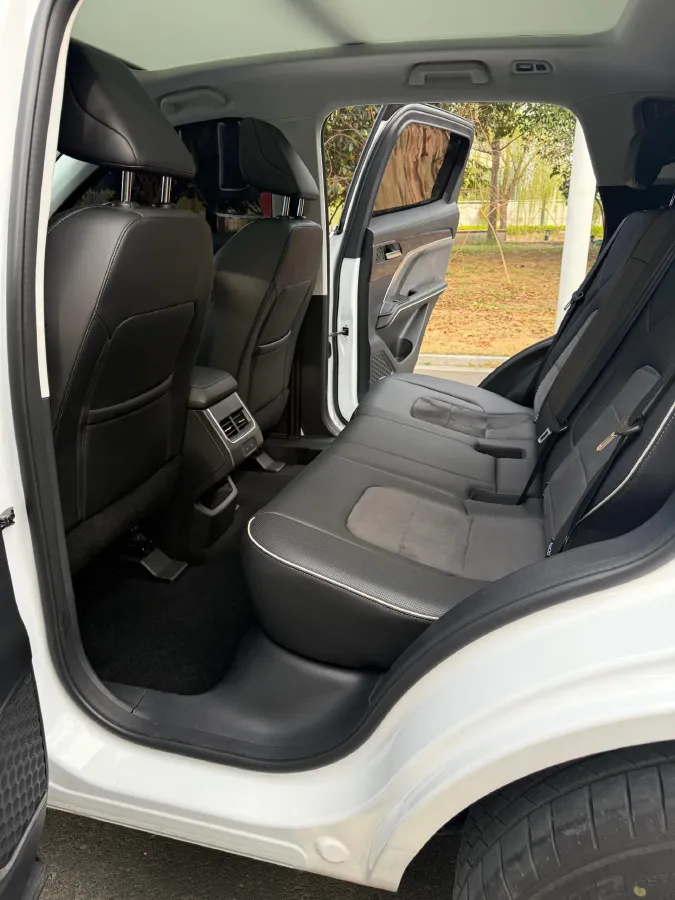 2023 Haval H6 1.5T 150HP L4 7DCT,autocango,china used car exporter,china ev exporter,chinese used car exporter,chinese used ev exporter