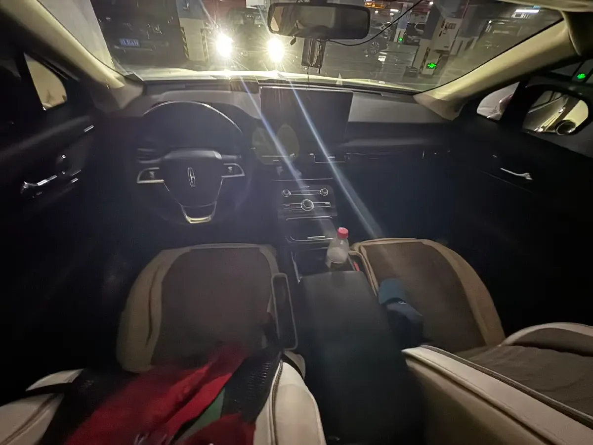 2021 Lincoln Nautilus 2.0T 245HP L4 8AT,autocango,china used car exporter,china ev exporter,chinese used car exporter,chinese used ev exporter