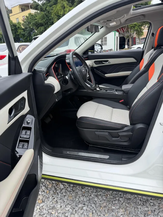 2021 Haval Rabbit 1.5T 184HP L4 7DCT,autocango,china used car exporter,china ev exporter,chinese used car exporter,chinese used ev exporter