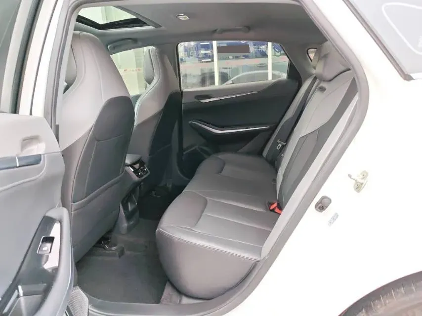 2023 ChangAn Raeton Plus 1.5T 188HP L4 7DCT,autocango,china used car exporter,china ev exporter,chinese used car exporter,chinese used ev exporter