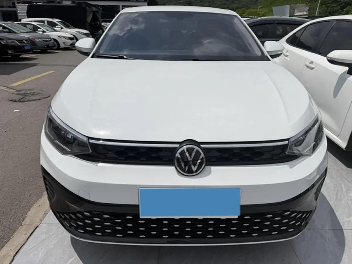 2023 Volkswagen Lavida 1.5L 110HP L4 5MT,autocango,china used car exporter,china ev exporter,chinese used car exporter,chinese used ev exporter