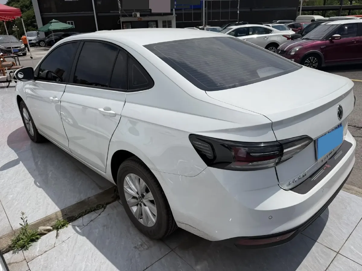 2023 Volkswagen Lavida 1.5L 110HP L4 5MT,autocango,china used car exporter,china ev exporter,chinese used car exporter,chinese used ev exporter