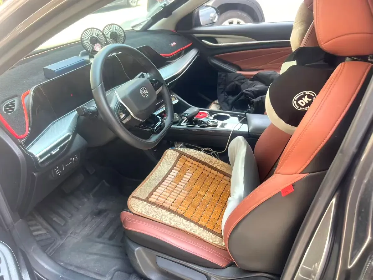 2023 ChangAn Eado 1.4T 160HP L4 7DCT,autocango,china used car exporter,china ev exporter,chinese used car exporter,chinese used ev exporter