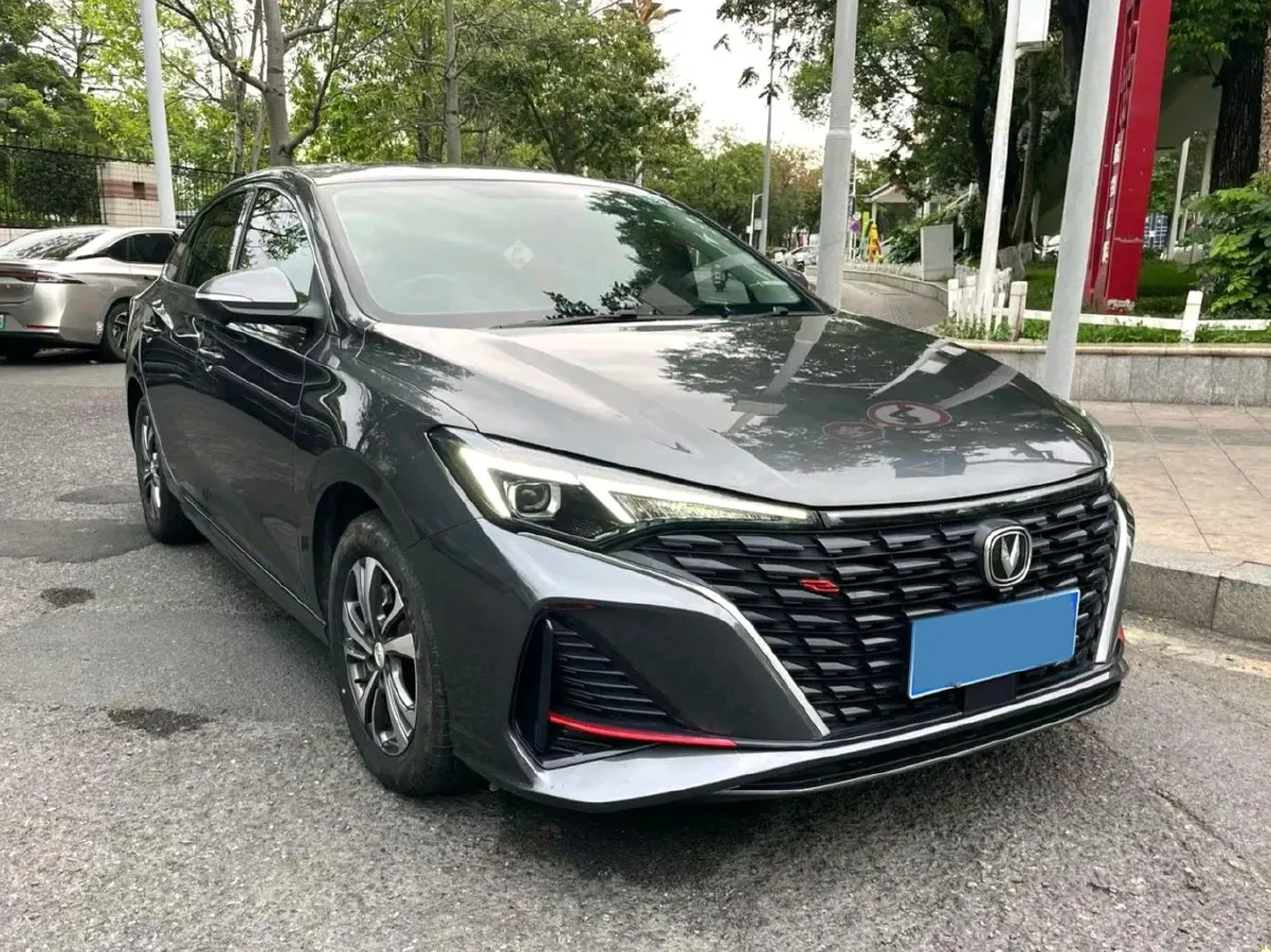 2023 ChangAn Eado 1.4T 160HP L4 7DCT,autocango,china used car exporter,china ev exporter,chinese used car exporter,chinese used ev exporter