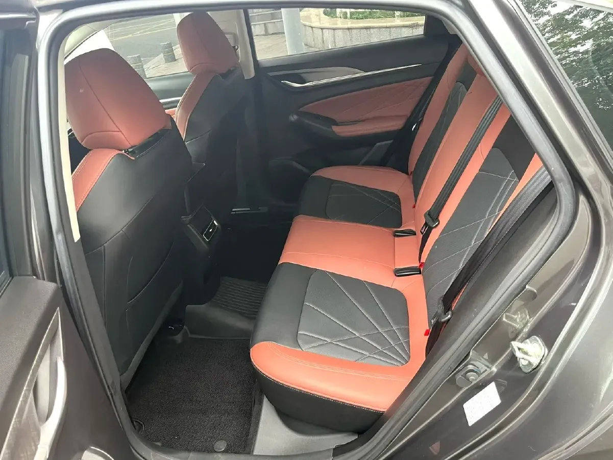 2023 ChangAn Eado 1.4T 160HP L4 7DCT,autocango,china used car exporter,china ev exporter,chinese used car exporter,chinese used ev exporter