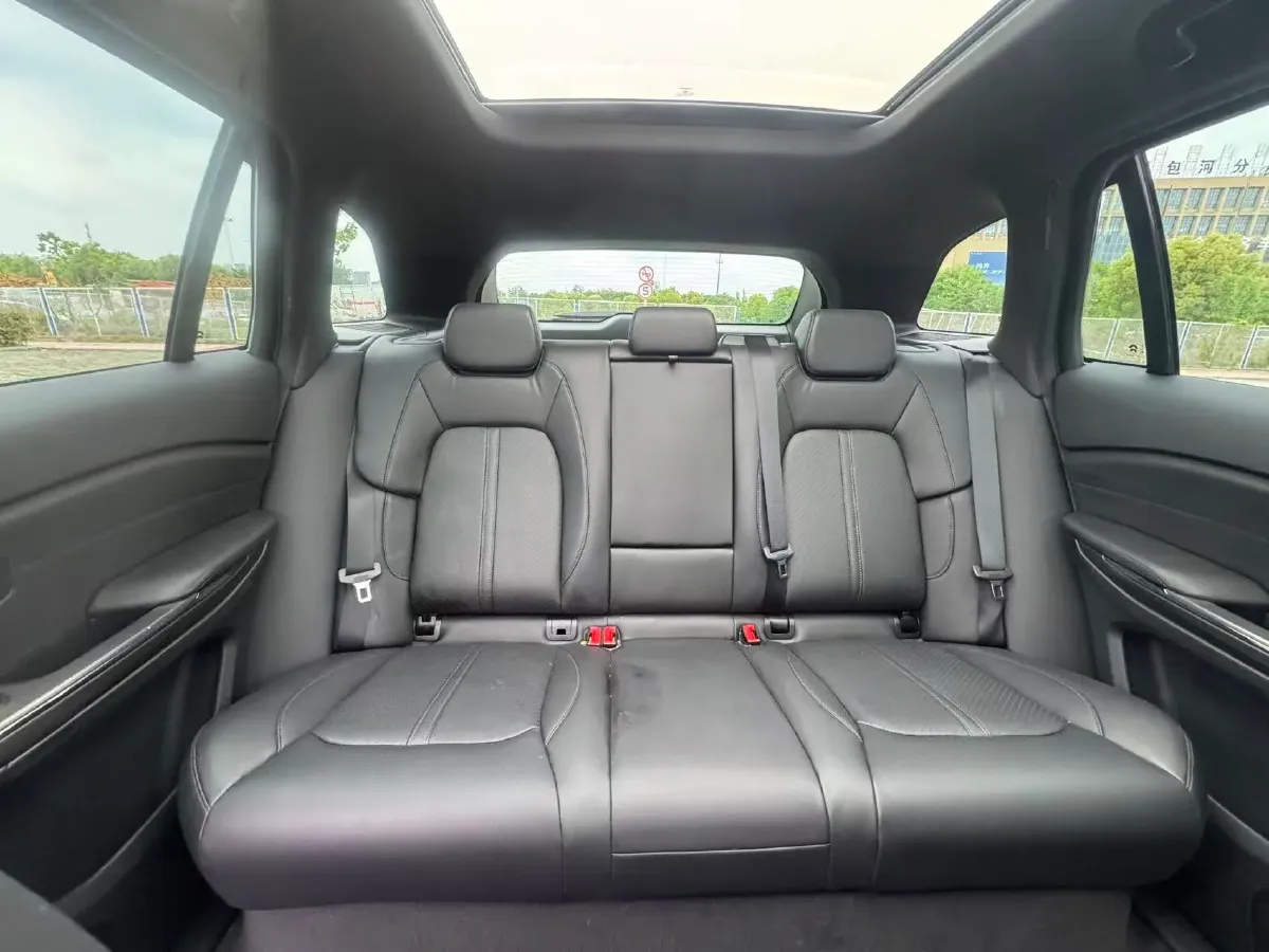 2022 NIO ES6 BEV 75KWH,autocango,china used car exporter,china ev exporter,chinese used car exporter,chinese used ev exporter