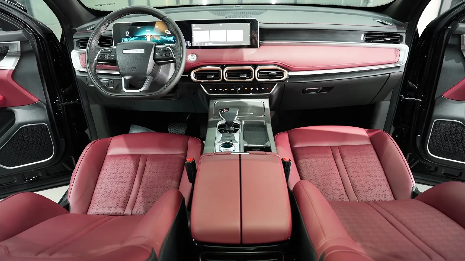 2025 Jetour X70 Plus 1.5T 156HP L4 6DCT,autocango,china used car exporter,china ev exporter,chinese used car exporter,chinese used ev exporter