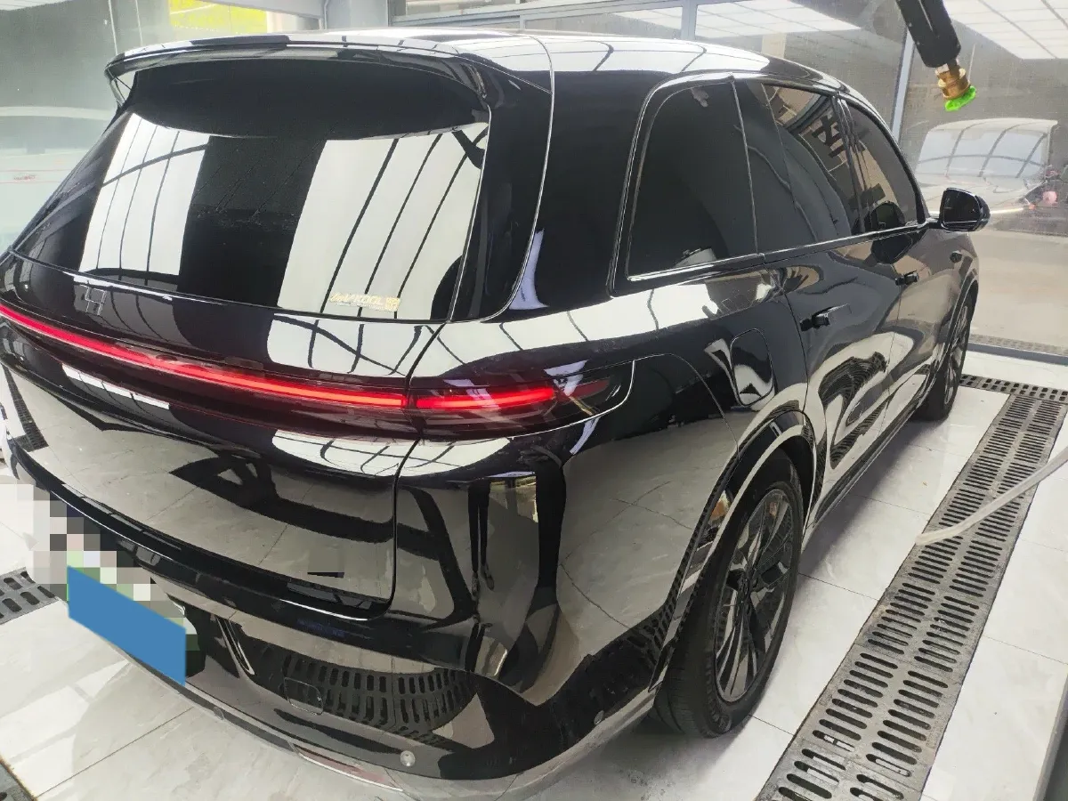 2024 Volvo S60 2.0T 197HP L4 7DCT,autocango,china used car exporter,china ev exporter,chinese used car exporter,chinese used ev exporter