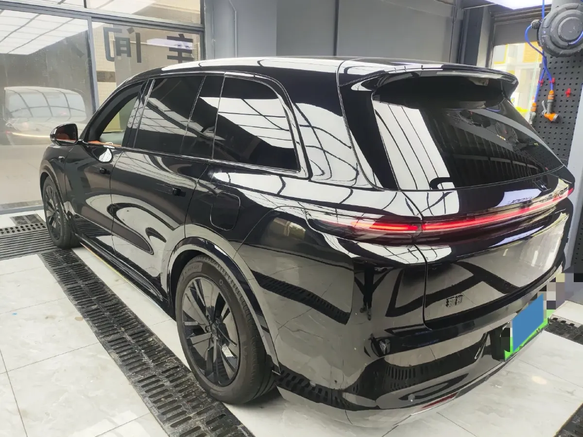 2024 Volvo S60 2.0T 197HP L4 7DCT,autocango,china used car exporter,china ev exporter,chinese used car exporter,chinese used ev exporter