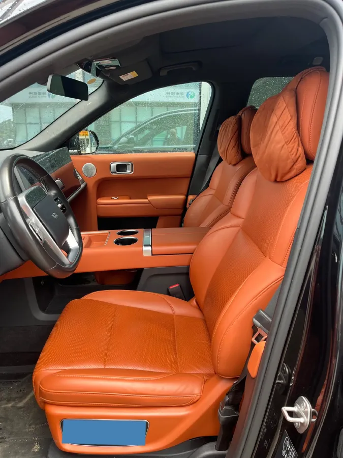 2023 Li L8 Range Extended 154HP REEV 40.9KWH,autocango,china used car exporter,china ev exporter,chinese used car exporter,chinese used ev exporter