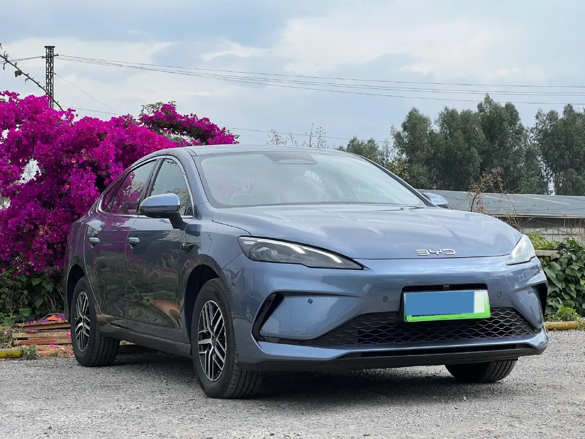 2025 BYD Seal05 DM-i 1.5L 101HP L4 E-CVT PHEV 15.87KWH,autocango,china used car exporter,china ev exporter,chinese used car exporter,chinese used ev exporter