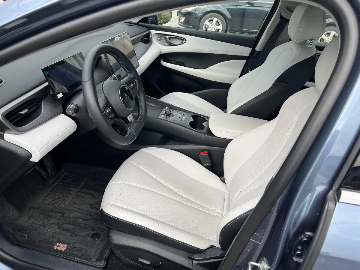 2025 BYD Seal05 DM-i 1.5L 101HP L4 E-CVT PHEV 15.87KWH,autocango,china used car exporter,china ev exporter,chinese used car exporter,chinese used ev exporter