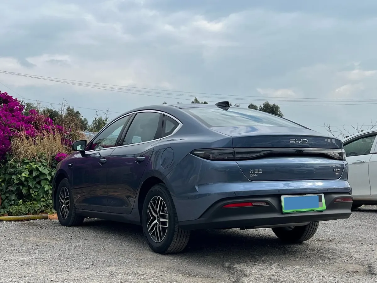 2025 BYD Seal05 DM-i 1.5L 101HP L4 E-CVT PHEV 15.87KWH,autocango,china used car exporter,china ev exporter,chinese used car exporter,chinese used ev exporter