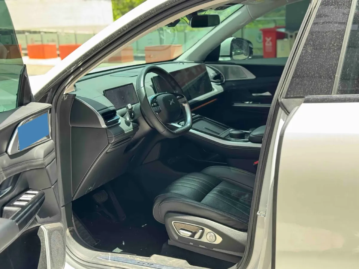 2022 Xpeng G9 BEV 78.2KWH,autocango,china used car exporter,china ev exporter,chinese used car exporter,chinese used ev exporter