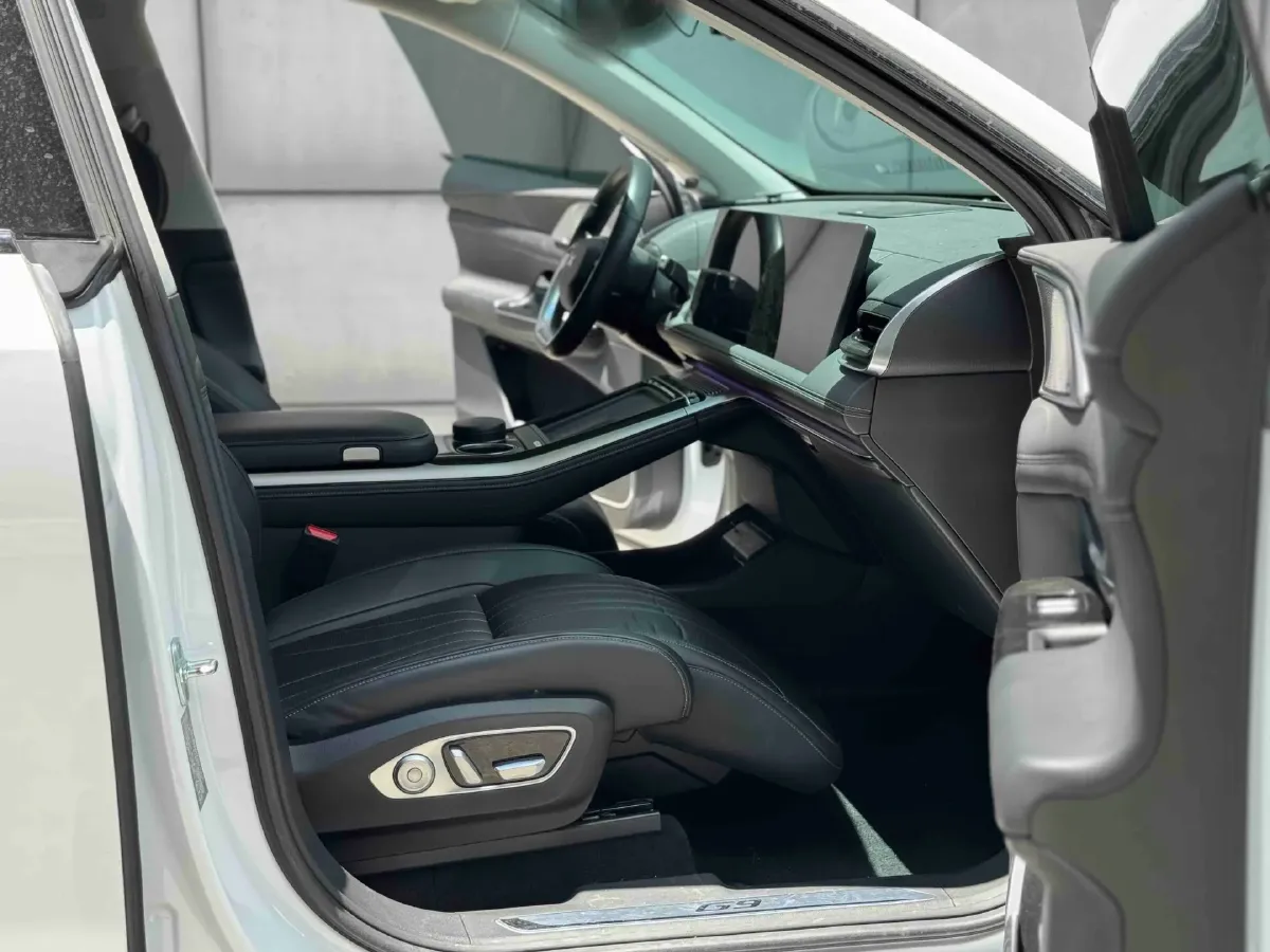 2022 Xpeng G9 BEV 78.2KWH,autocango,china used car exporter,china ev exporter,chinese used car exporter,chinese used ev exporter