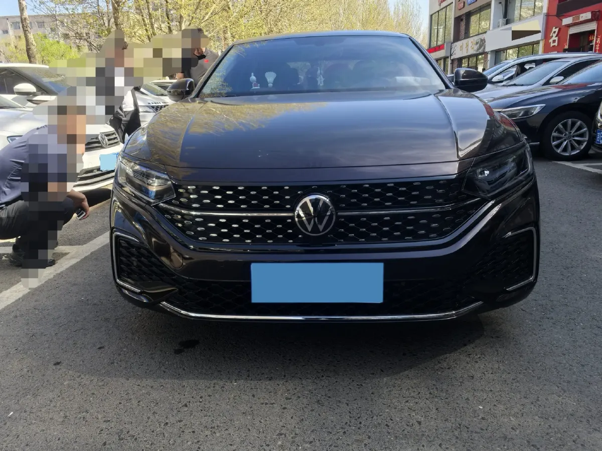 2023 Volkswagen Passat 1.4T 150HP L4 7DCT,autocango,china used car exporter,china ev exporter,chinese used car exporter,chinese used ev exporter